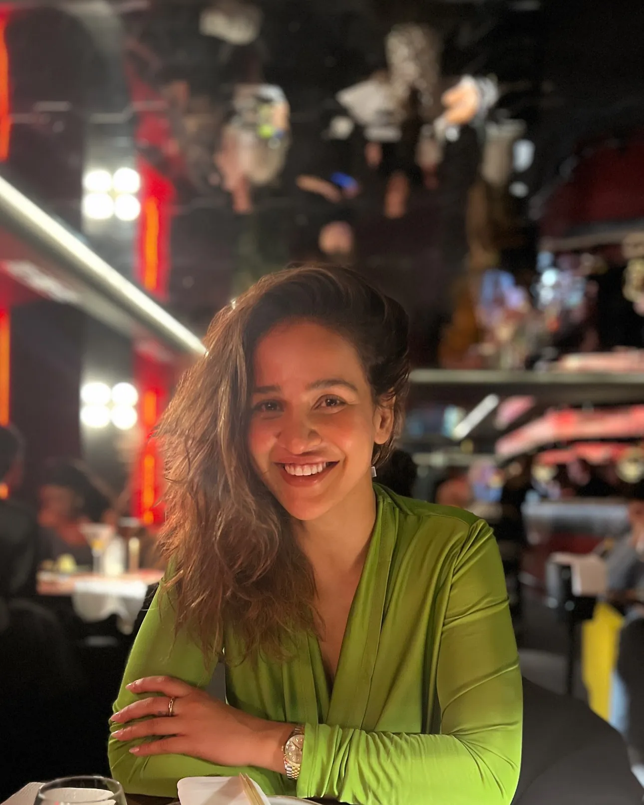 Aisha Sharma - aisha-sharma-sexy-24.webp